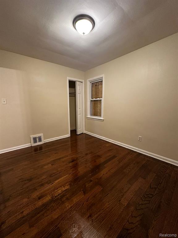 8687 Farmbrook Street, Detroit, MI 48224 — Photo 17
