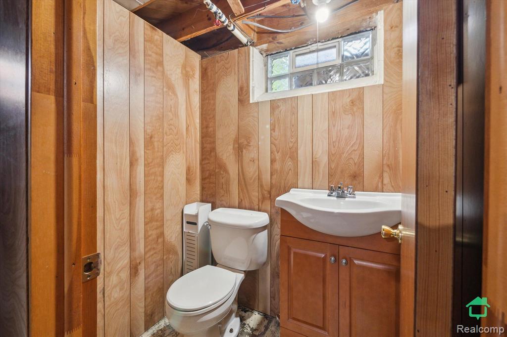 9628 Cavell Street, Livonia, MI 48150 — Photo 33