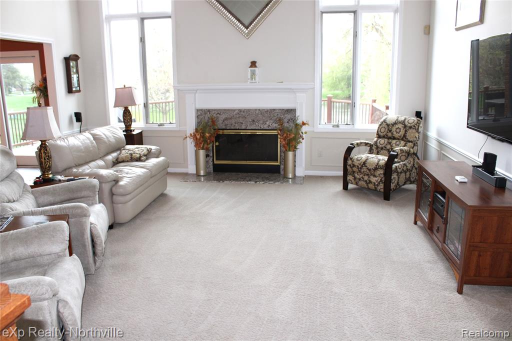47671 Stratford Drive, Canton, MI 48187 — Photo 11