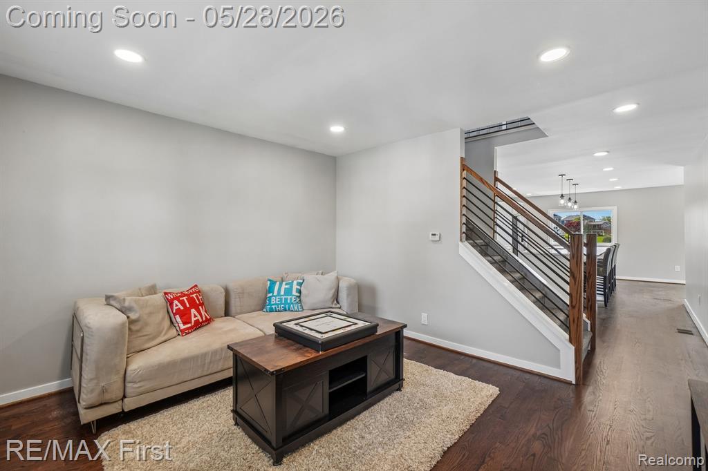 9403 Buckingham Street, White Lake, MI — Photo 3