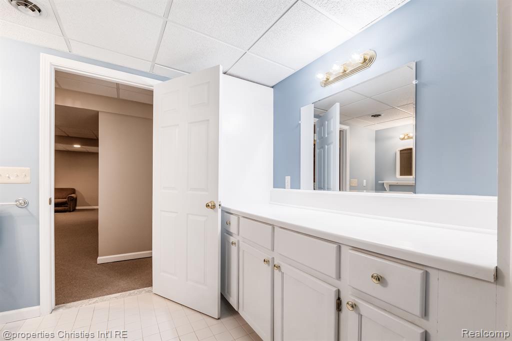 42833 HUNT CLUB Boulevard, Sterling Heights, MI 48314 — Photo 62
