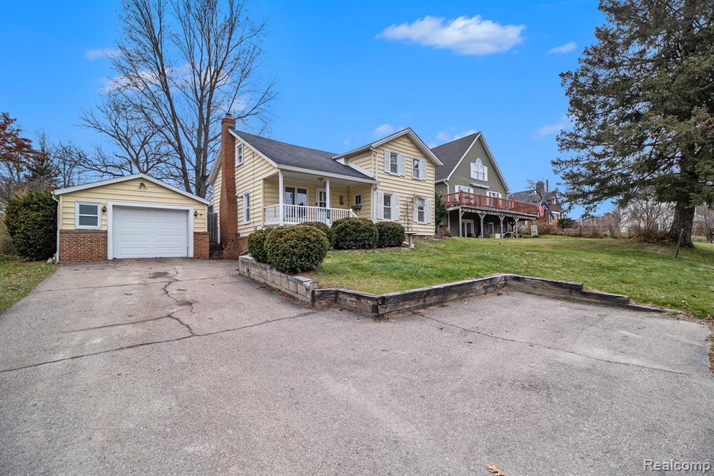 242 BROADWAY, Davisburg, MI 48350 — Photo 23