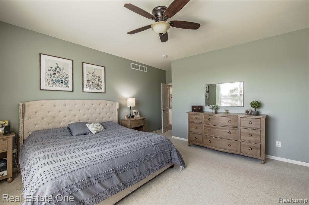 26164 International Drive Drive, South Lyon, MI 48178 — Photo 29