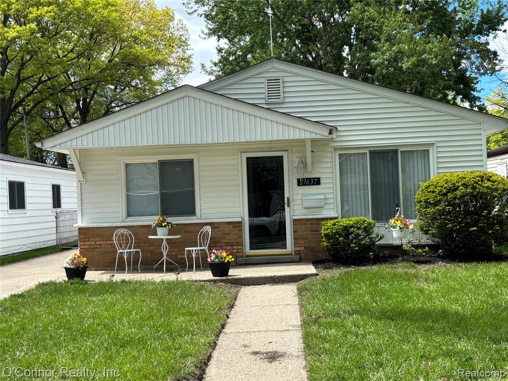 27637 Barrington Street, Madison Heights, MI 48071 — front exterior
