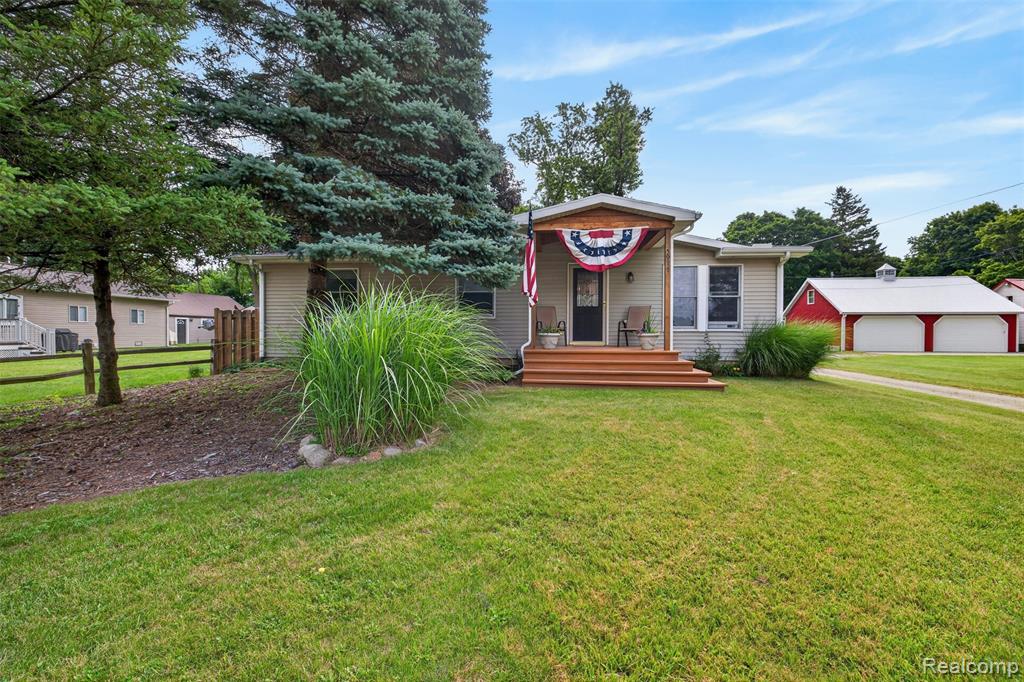 5977 Anglers Drive, Ortonville, MI 48462 — front exterior