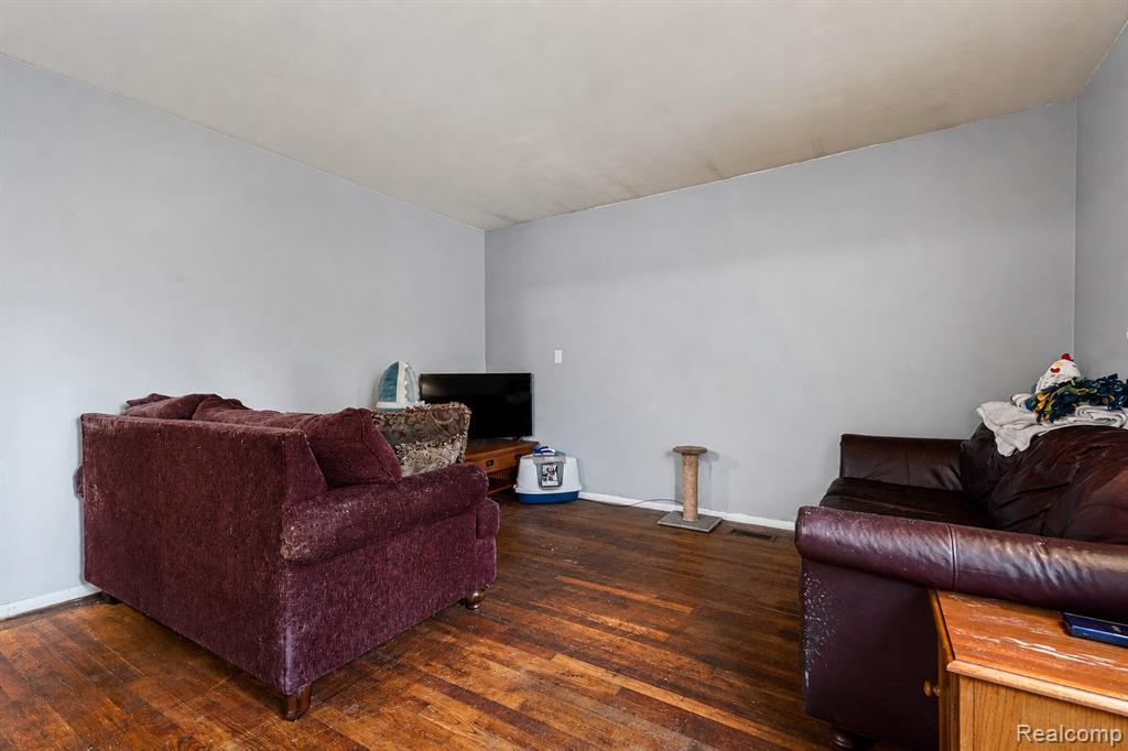 1366 Windham Street, Westland, MI 48186 — Photo 10