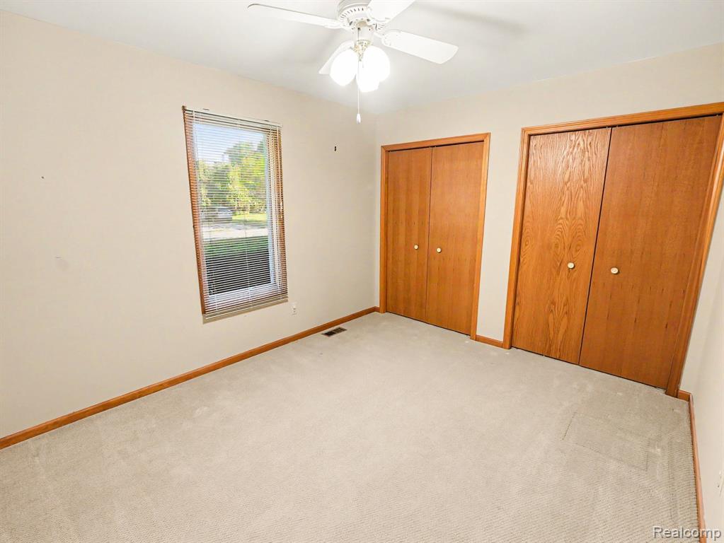 415 Bennington Court, Saline, MI 48176 — Photo 16