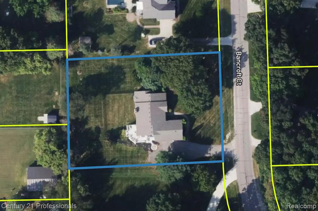 11413 Bancroft Court, Fenton, MI 48430 — Photo 48