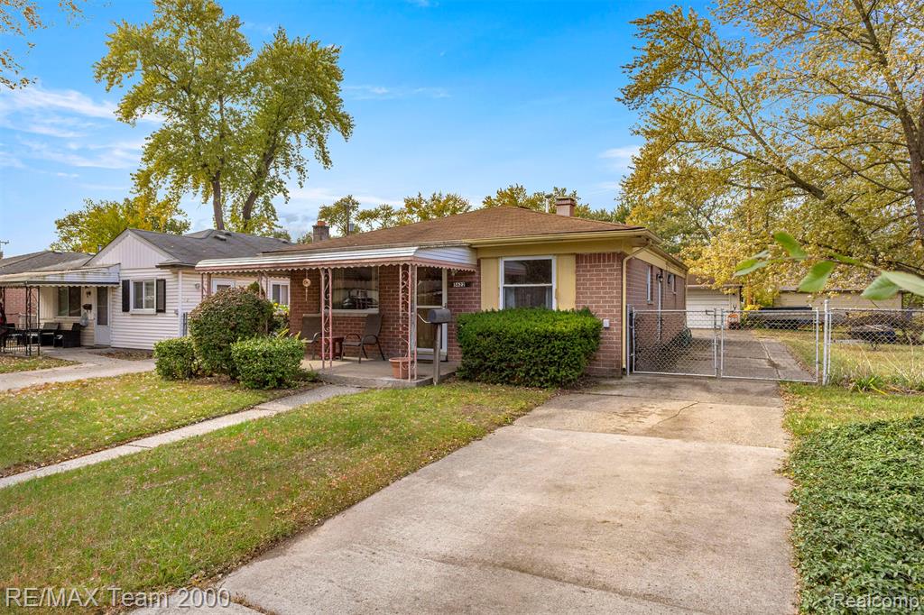 5622 Campbell Street, Dearborn Heights, MI 48125 — front exterior