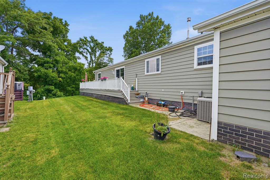 11979 Cedarbrook Drive, South Lyon, MI 48178 — Photo 23