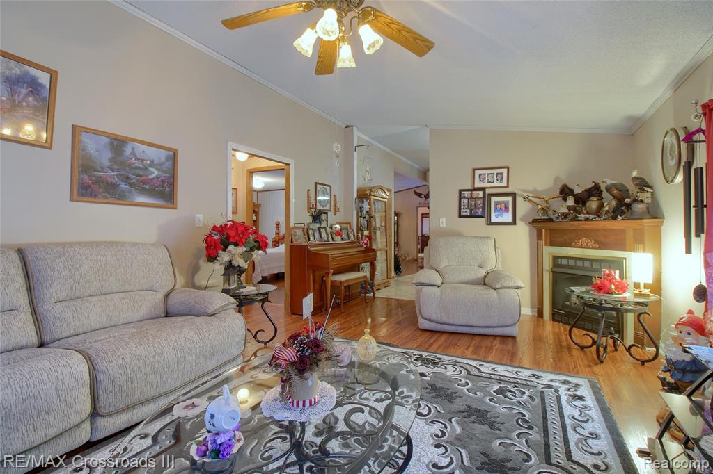 48620 Wear Road Road, Belleville, MI 48111 — Photo 13