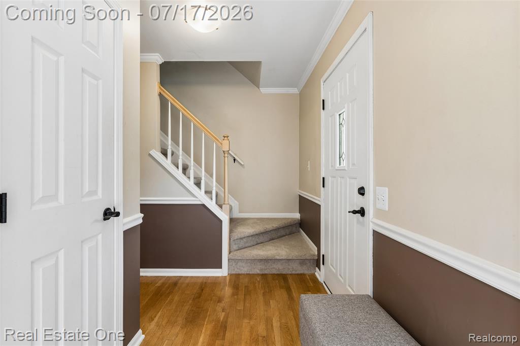 763 Whitney Drive, Rochester Hills, MI 48307 — Photo 3