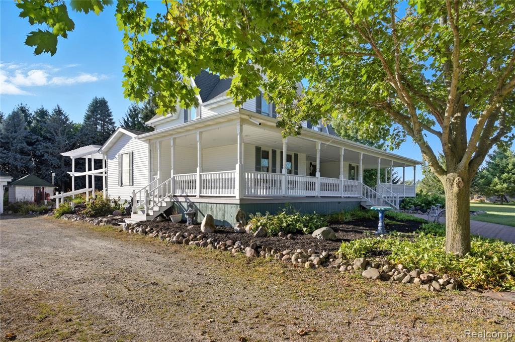 205 N Youngs Road, Attica, MI 48412 — Photo 4