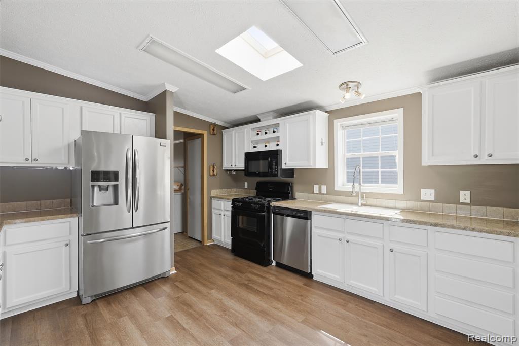 11348 Stoneridge Circle, South Lyon, MI 48178 — Photo 13