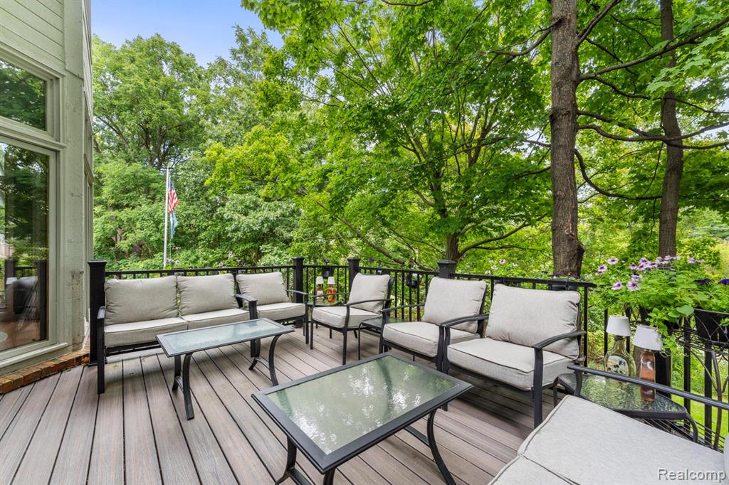 6775 Carlyle Crossing, West Bloomfield, MI — Photo 20