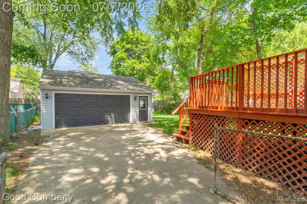 407 E Maryland Avenue, Royal Oak, MI 48067 — Photo 22