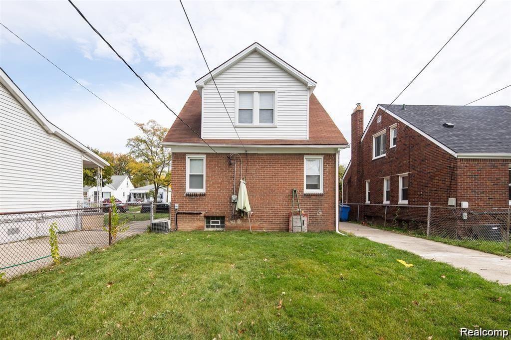6753 HEYDEN Street, Dearborn Heights, MI 48127 — Photo 4
