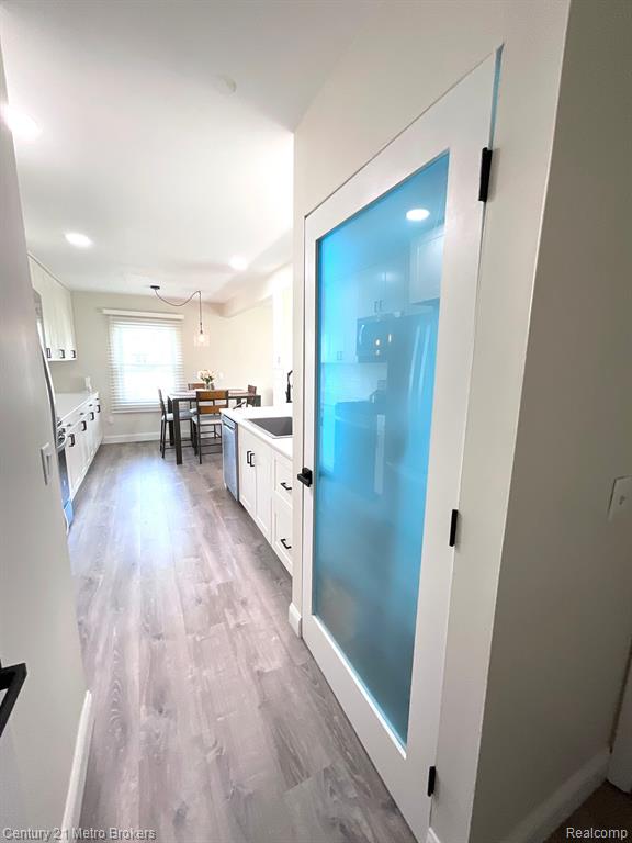 9446 PARKWOOD N, Davison, MI 48423 — Photo 10
