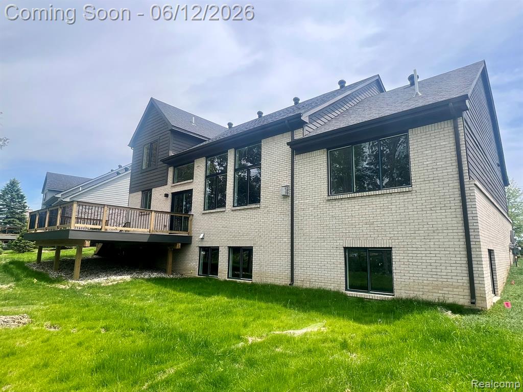 2934 W Walton Boulevard, Waterford, MI 48329 — Photo 10