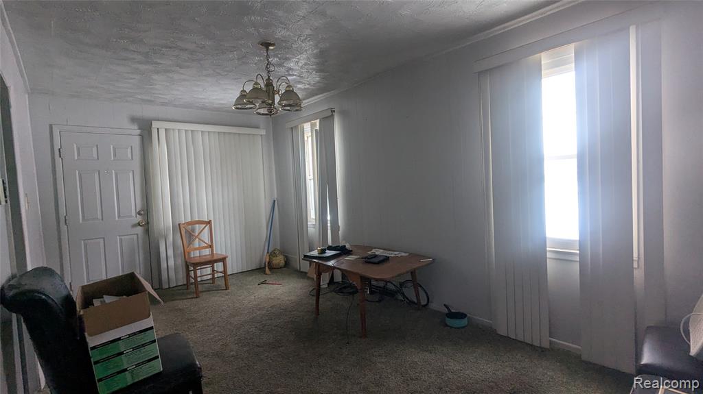 447 E Wilson Avenue, Pontiac, MI 48341 — Photo 6