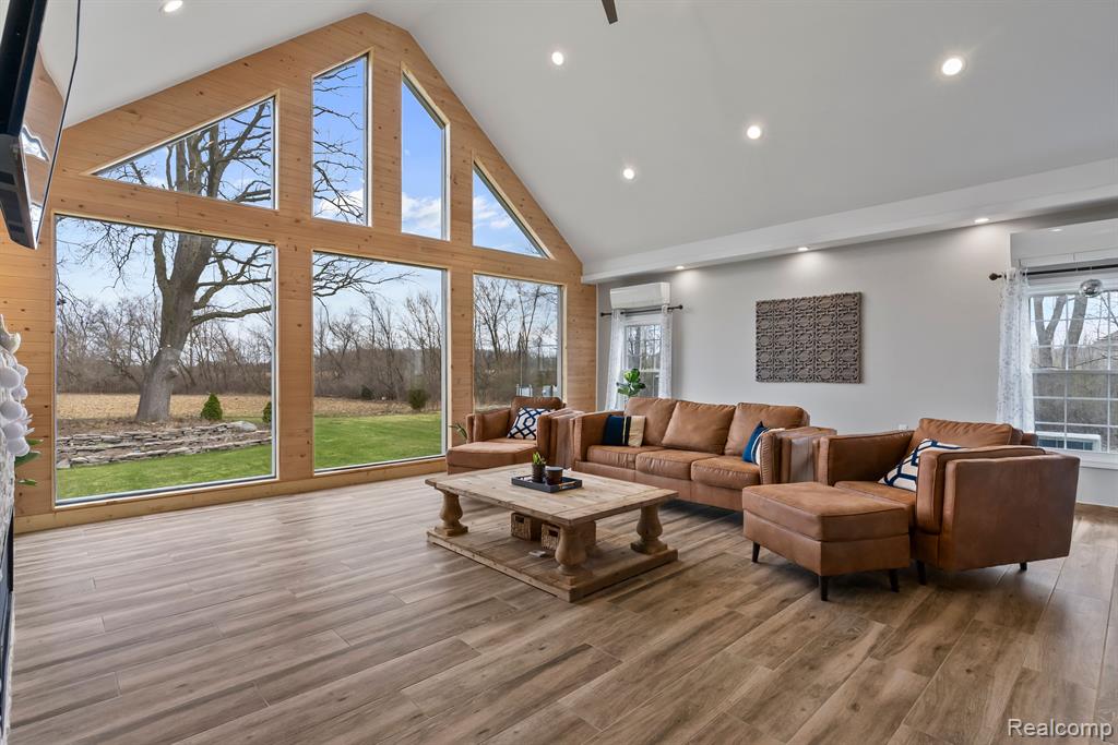 5188 Walkabout Lane, Swartz Creek, MI 48473 — Photo 16