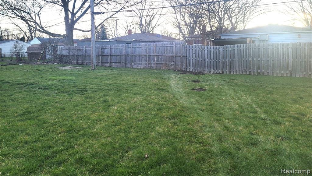 5096 CLIPPERT Street, Dearborn Heights, MI 48125 — Photo 24
