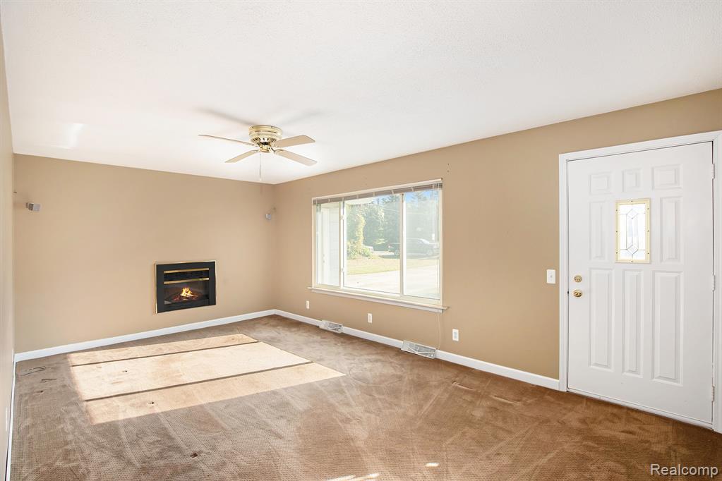 1714 Indian Road, Lapeer, MI 48446 — Photo 3