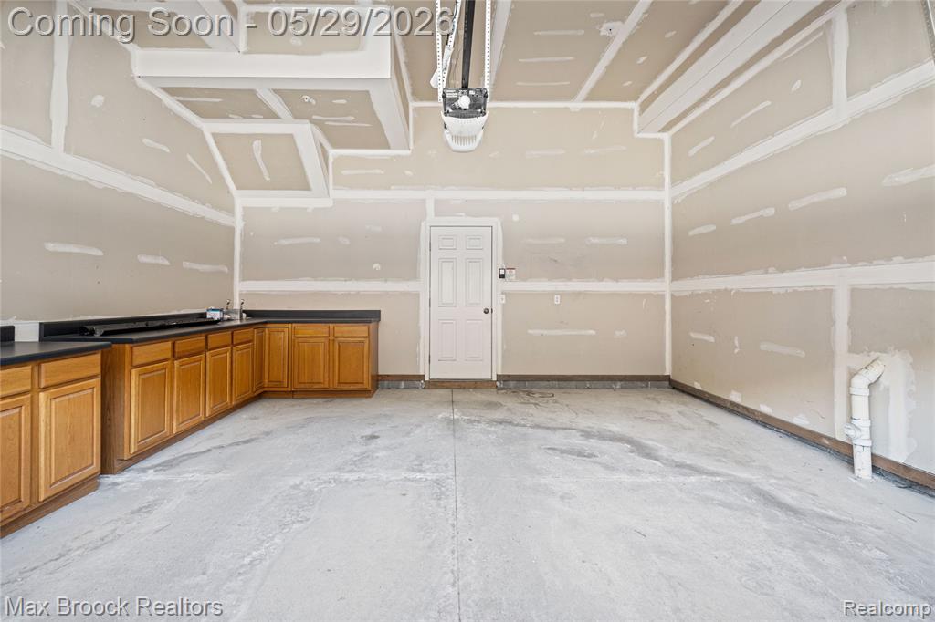 420 Lewis Court, Birmingham, MI 48009 — Photo 38