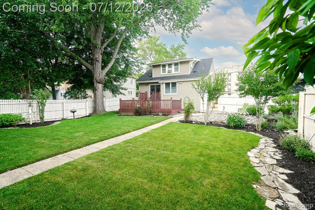 545 Eureka Road, Wyandotte, MI 48192 — Photo 57