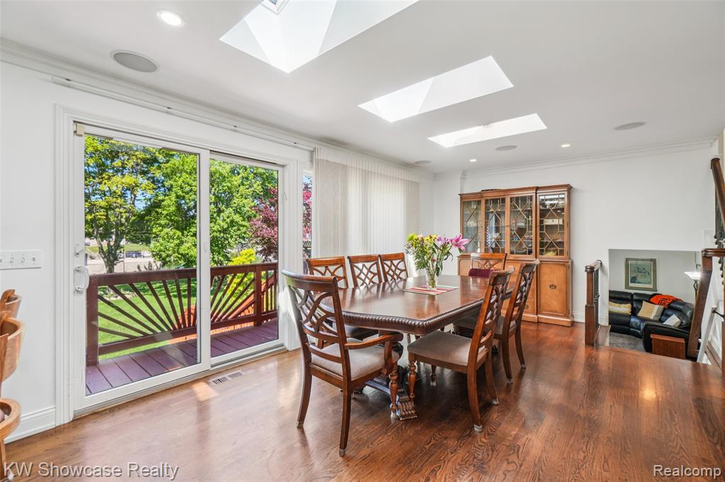 474 Beverly Island Drive, Waterford, MI 48328 — Photo 14