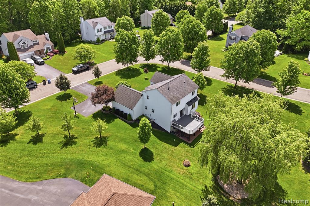 6263 Shadetree Court, Howell, MI 48843 — Photo 36