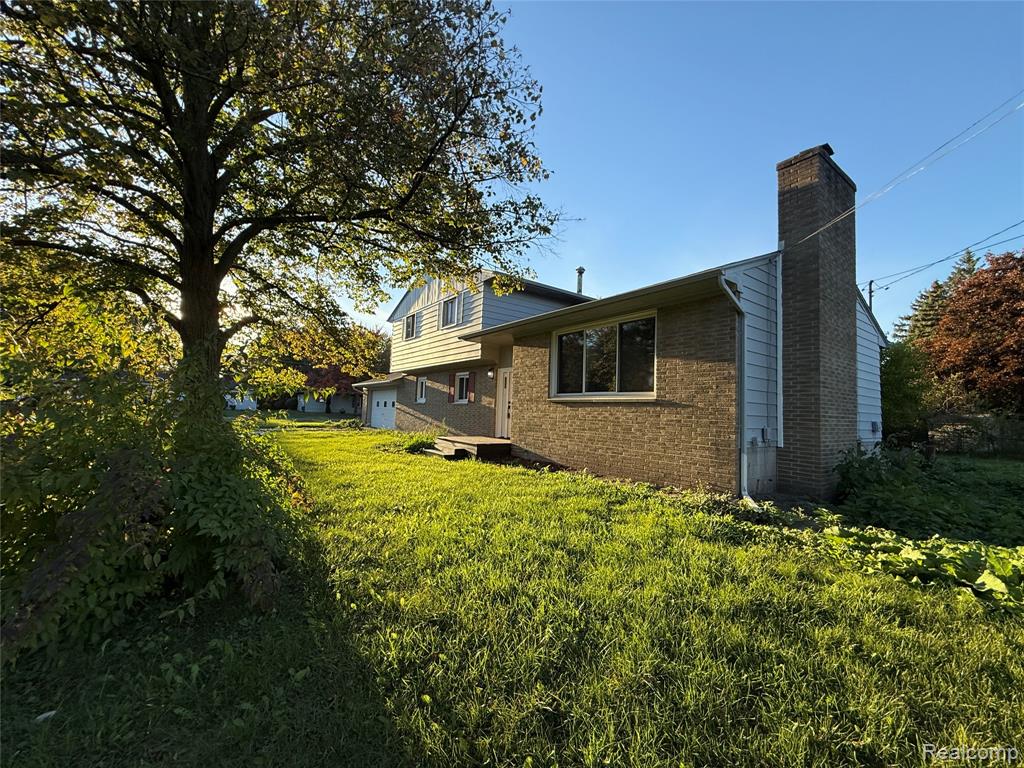3306 Burlington Drive, Saginaw, MI 48601 — Photo 28