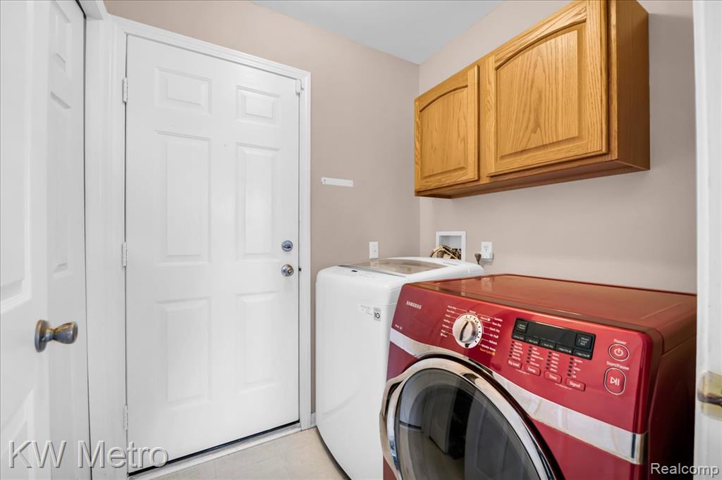 7696 Henley Drive, Ypsilanti, MI 48197 — Photo 20