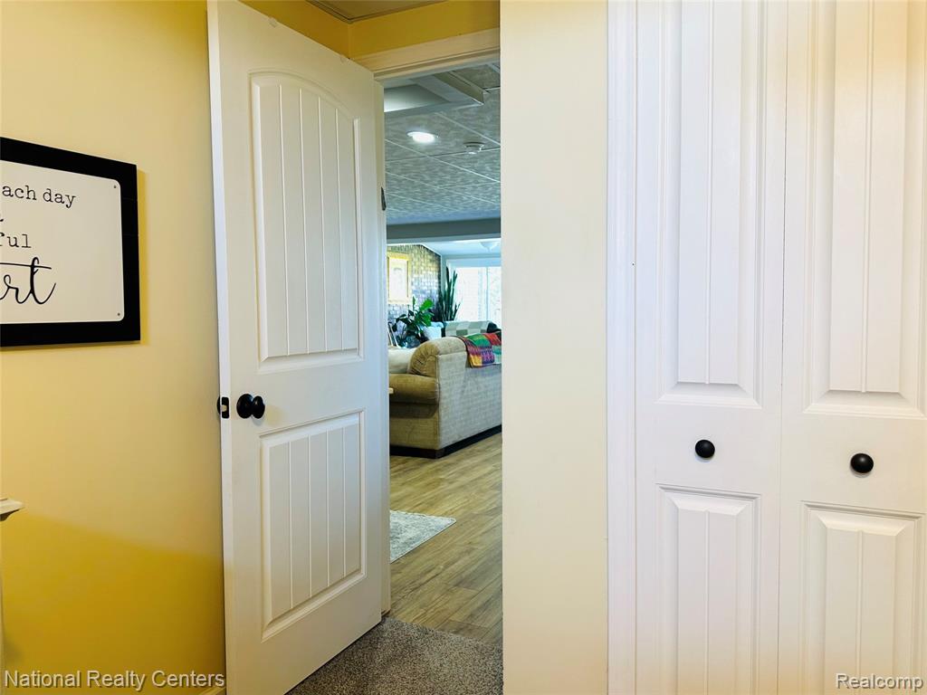 12047 Shenandoah Drive, 2, South Lyon, MI 48178 — Photo 32