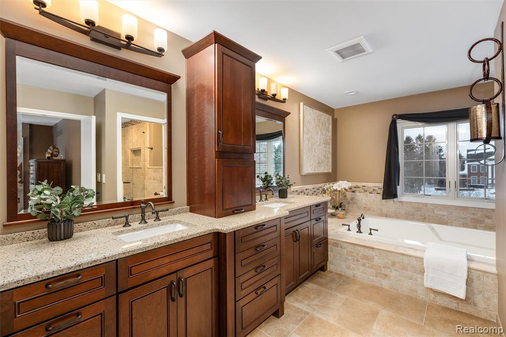 49474 Pine Ridge Court, Plymouth, MI 48170 — Photo 40
