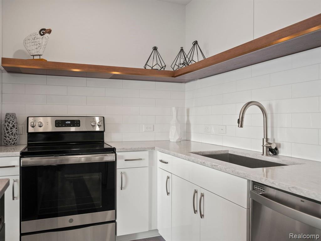 7430 2nd Avenue, Detroit, MI 48202 — Photo 14