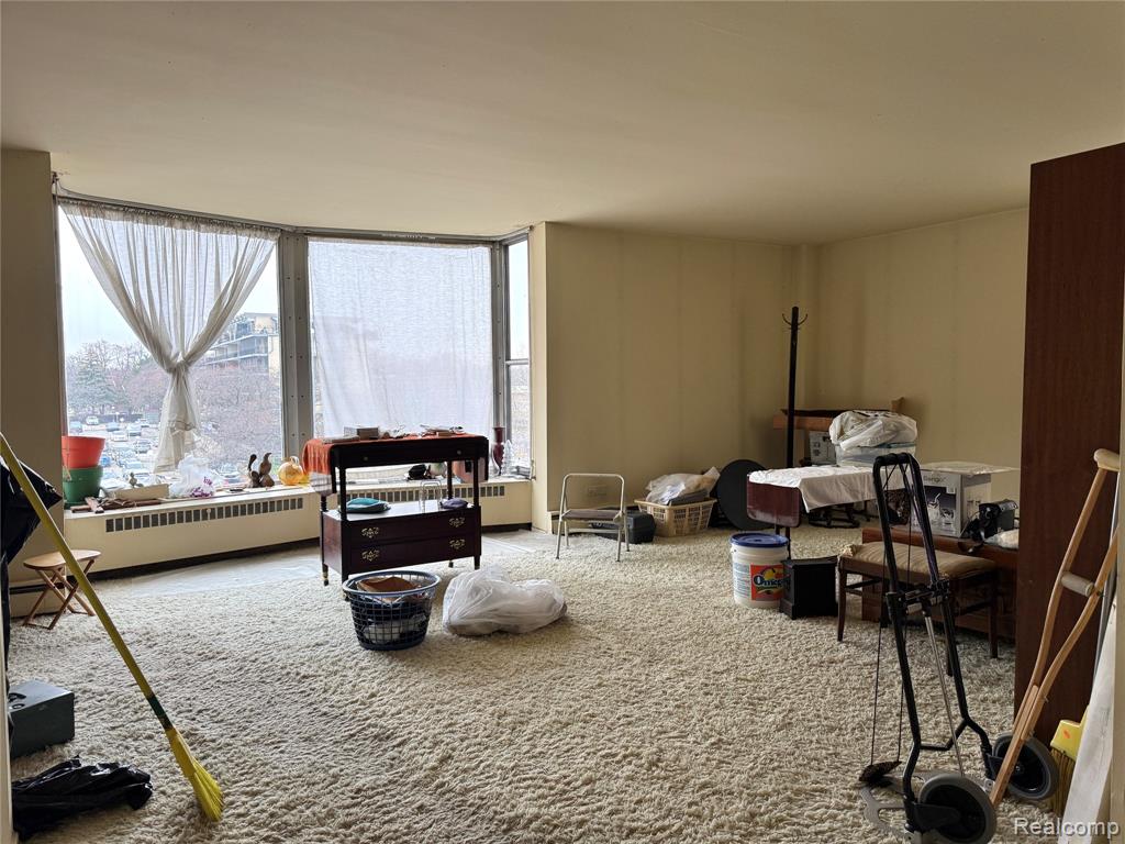 8200 E Jefferson Avenue, 404, Detroit, MI 48214 — Photo 5