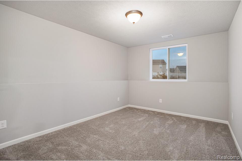 1189 Lockes Street, Howell, MI 48843 — Photo 14