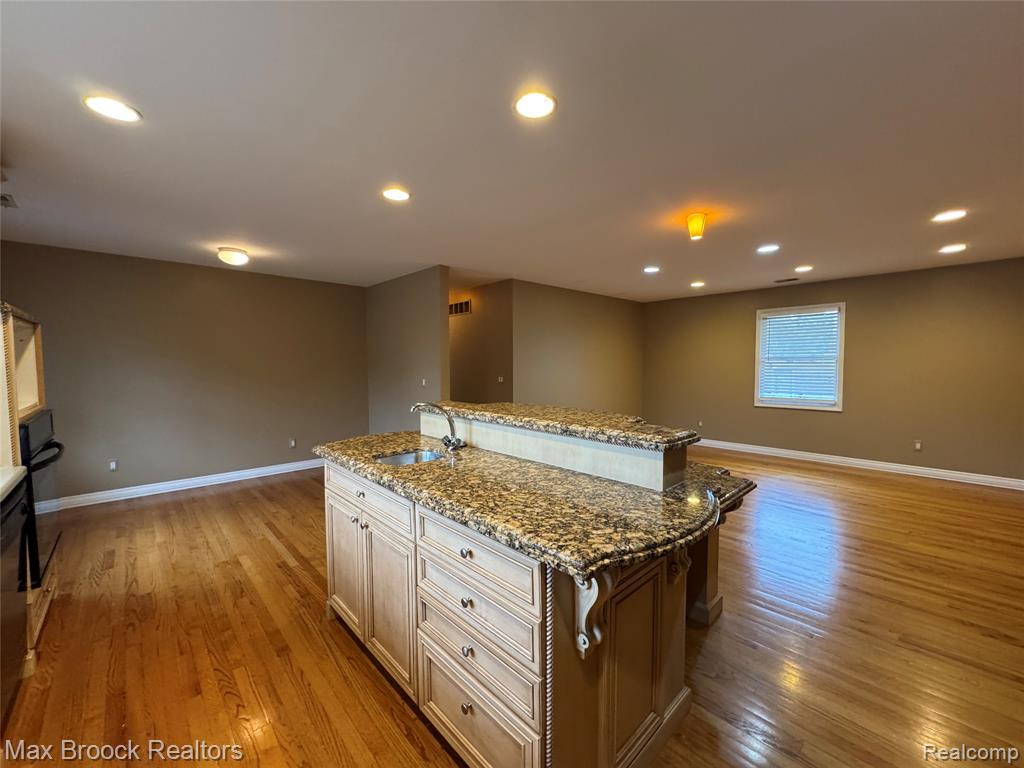 458 Laprairie Street, Ferndale, MI 48220 — Photo 9