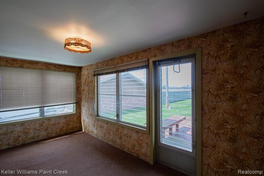 419 ALMONT Avenue, Almont, MI 48003 — Photo 20