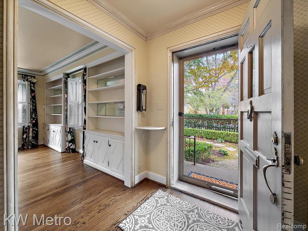 340 Kercheval Avenue, Grosse Pointe Farms, MI 48236 — Photo 4