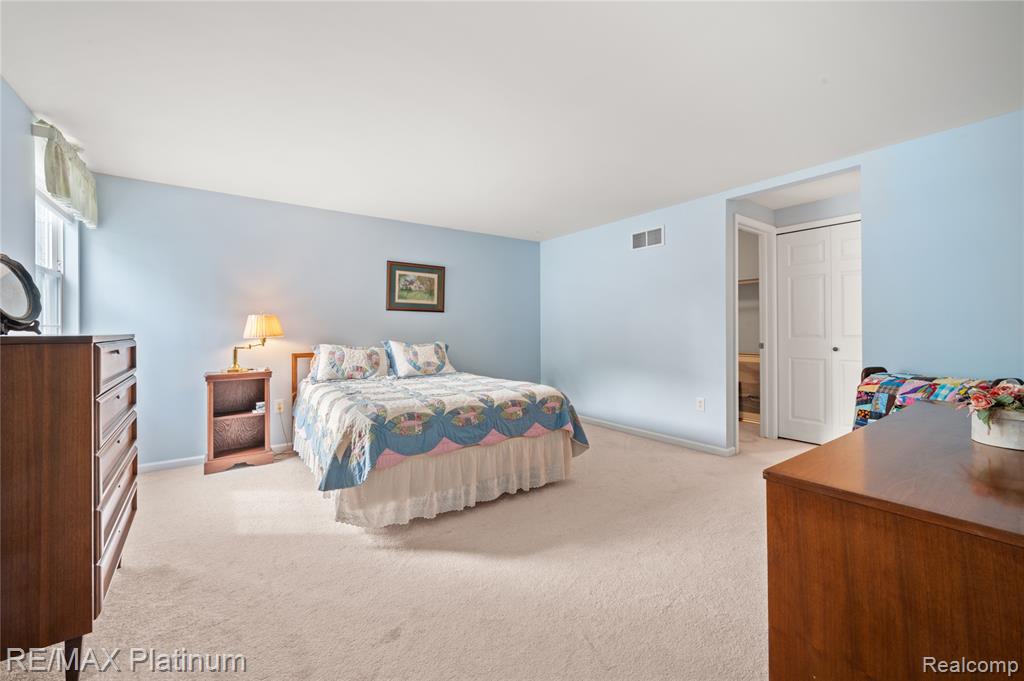 2336 Swans Cove, 7, Fenton, MI 48430 — Photo 31