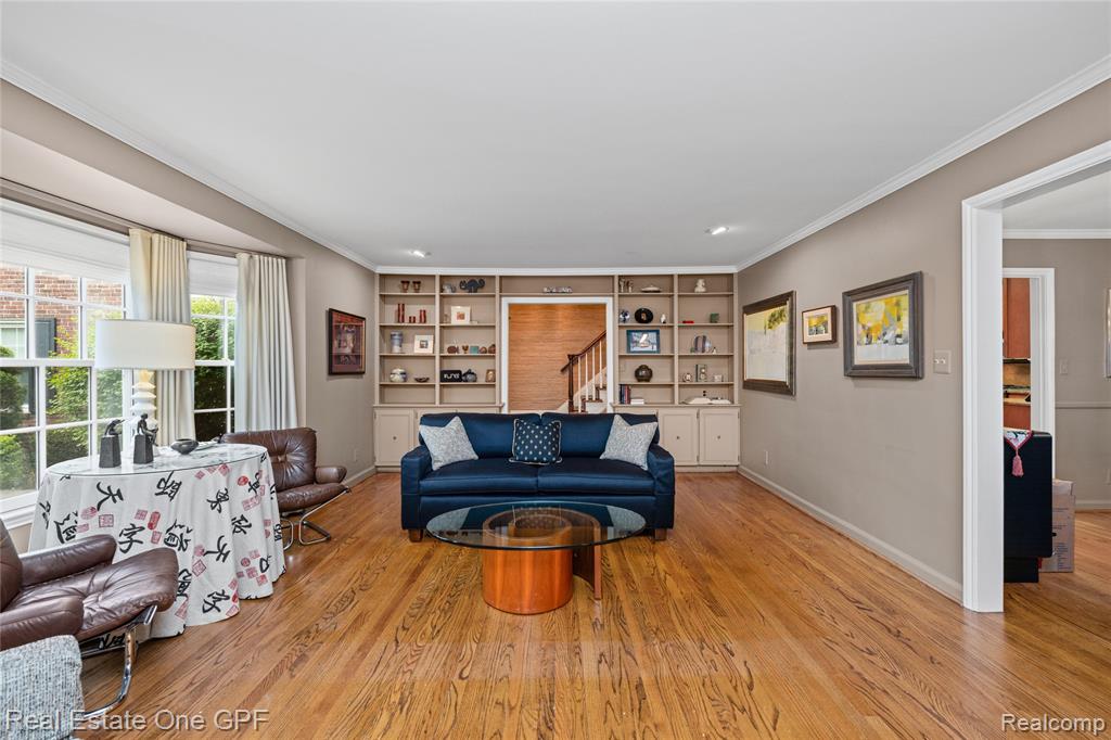 16904 Saint Paul Street, Grosse Pointe, MI 48230 — Photo 14