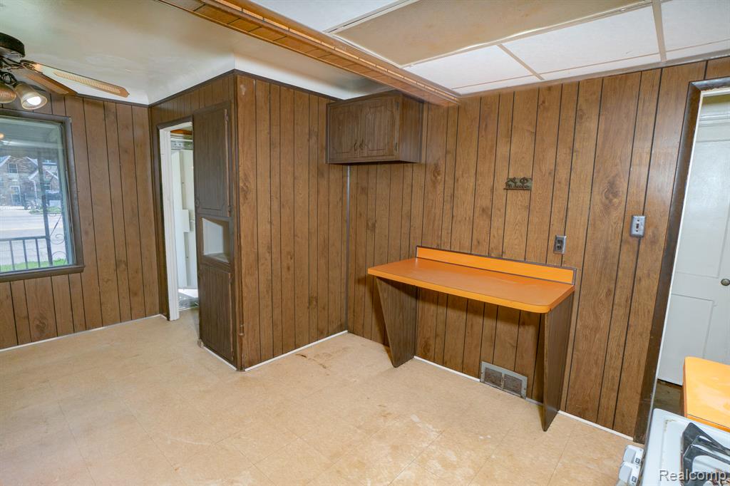 4224 W DAVISON, Detroit, MI 48238 — Photo 18