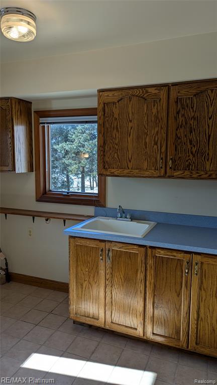 4066 W Knoll, Milford, MI 48380 — Photo 28