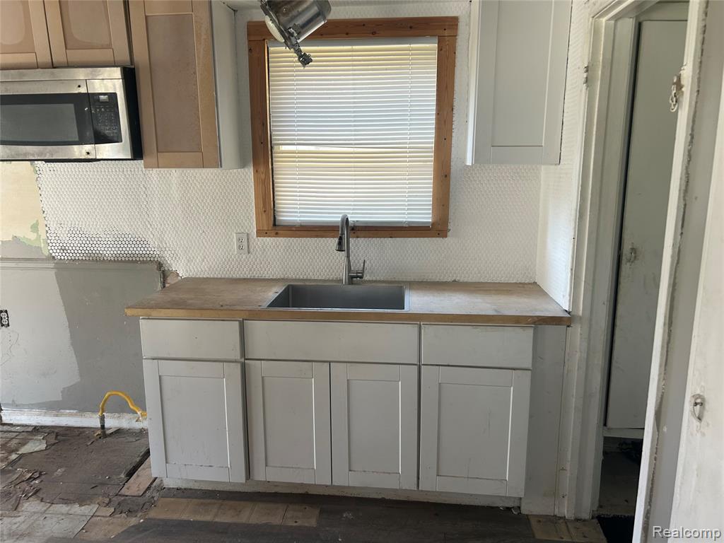 456 W Margaret Street, Highland Park, MI 48203 — Photo 5