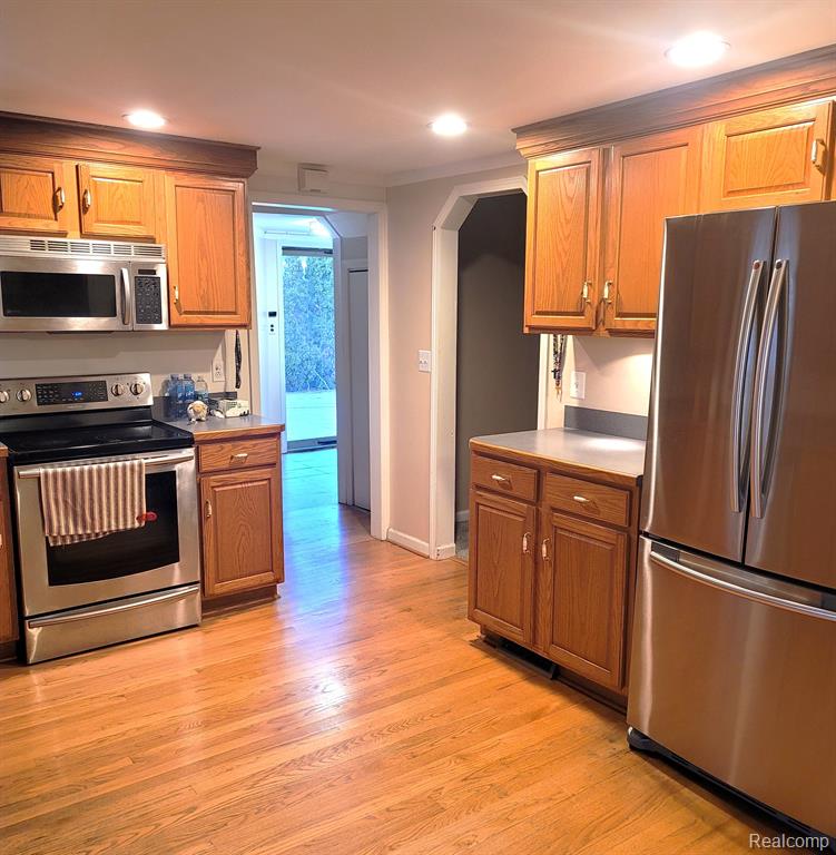5096 CLIPPERT Street, Dearborn Heights, MI 48125 — Photo 13
