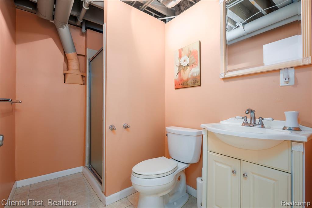 43103 Pond Bluff Drive, Van Buren, MI 48111 — Photo 24