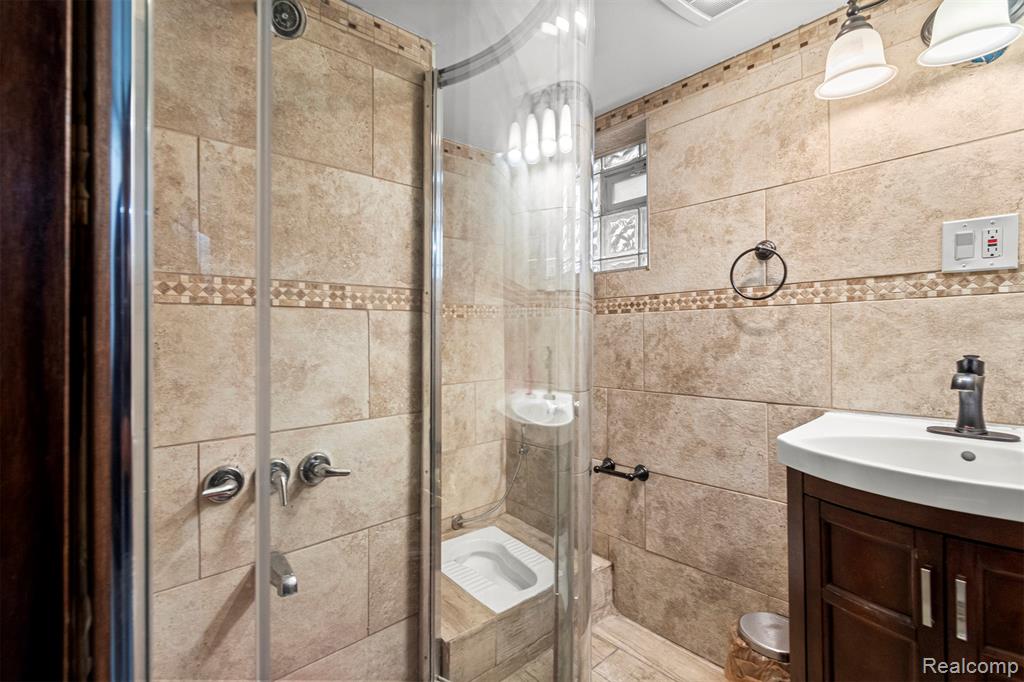 4836 Firestone Street, Dearborn, MI, 48126