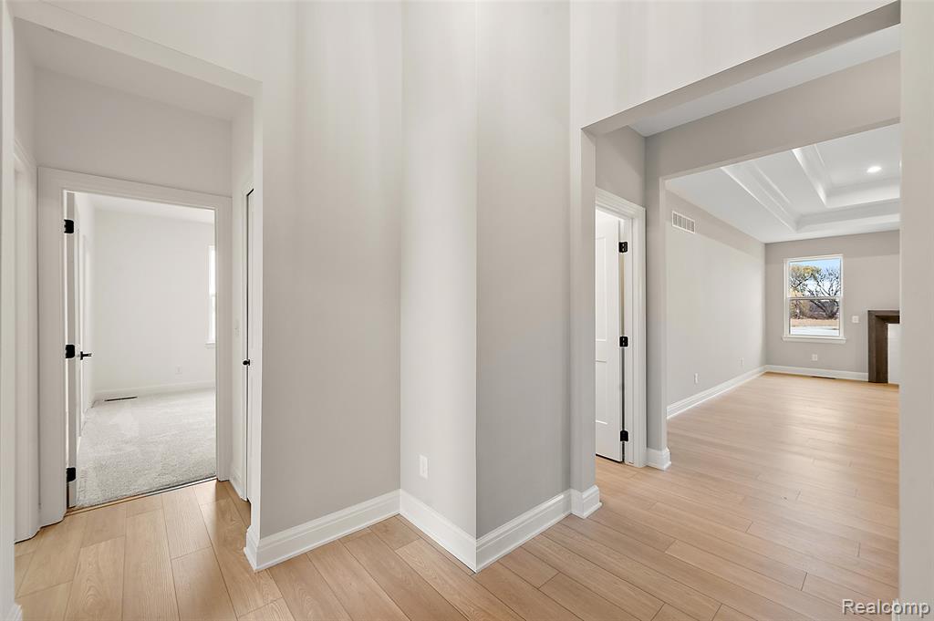 28324 Nadia Lane, New Baltimore, MI 48047 — Photo 14